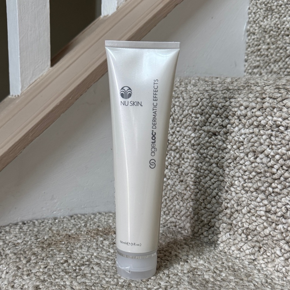 Nu Skin ageLOC Body Contouring Lotion